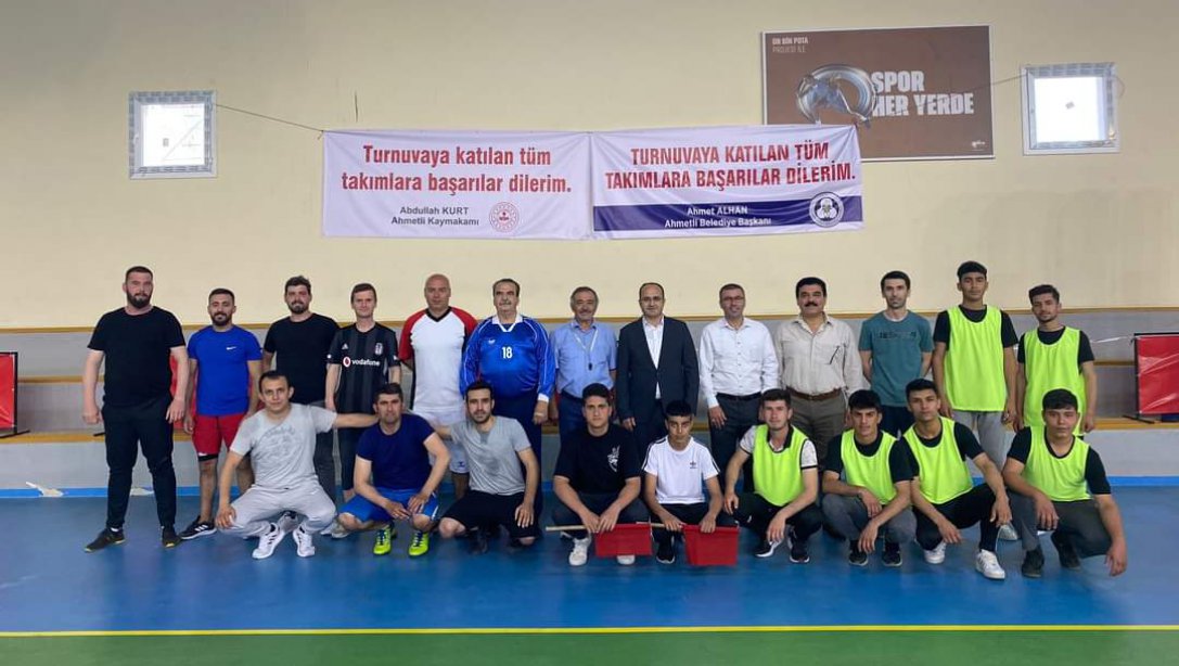 Gençlik Haftası Etkinlikleri Kapsamında İlçemizde Voleybol Turnuvası Düzenlendi