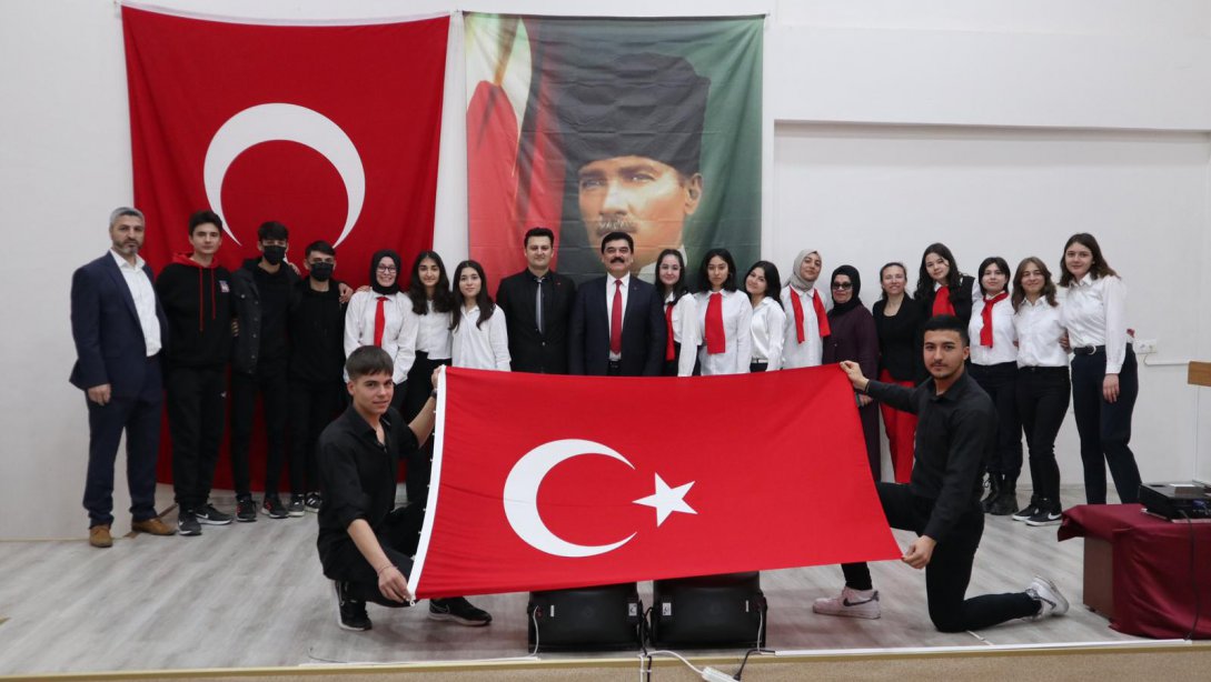 İlçemizde 12 Mart İstiklal Marşı' nın Kabulü ve Mehmet Akif ERSOY' u Anma Günü Programı Yapıldı
