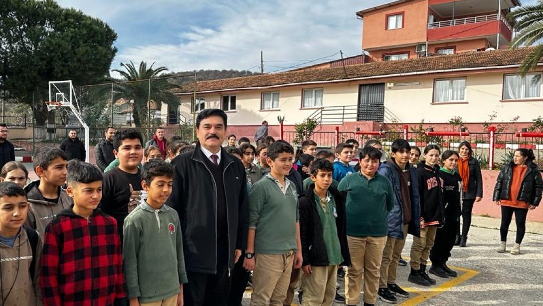 Şehit Jandarma Astsubay Başçavuş Halit Zilani Çelik İlk ve Ortaokuluna Ziyaret